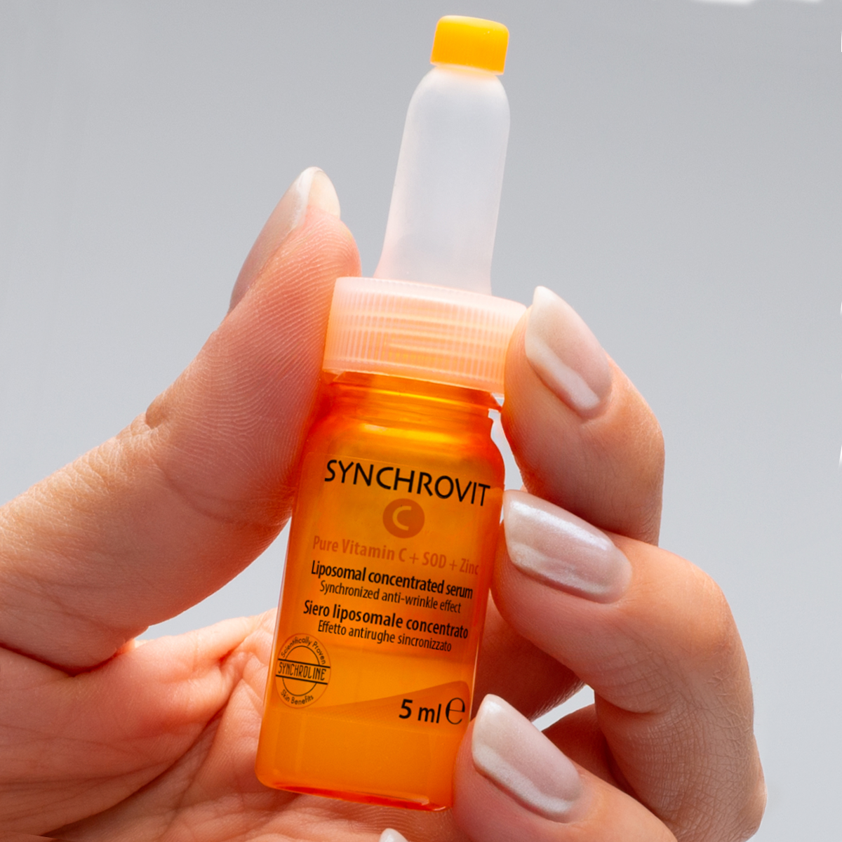 Synchroline SYNCHROVIT C 6 Φιαλίδια των 5ml 2 Synchroline SYNCHROVIT C 6 Φιαλίδια των 5ml - Image 2